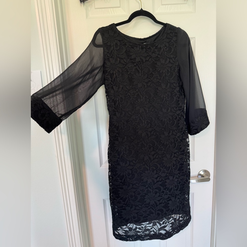 Ronni Nicole Black Lace Long Sleeve Dress